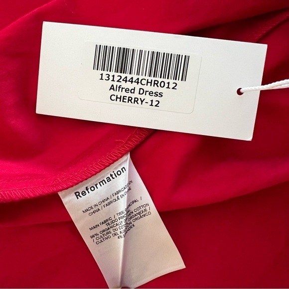 Reformation Alfred Dress in Cherry - Picture 14 of 16